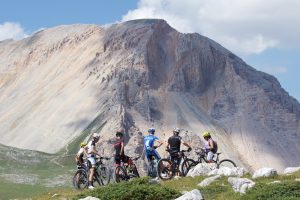 Advanced Techniques for Competitive Mountain Bikers